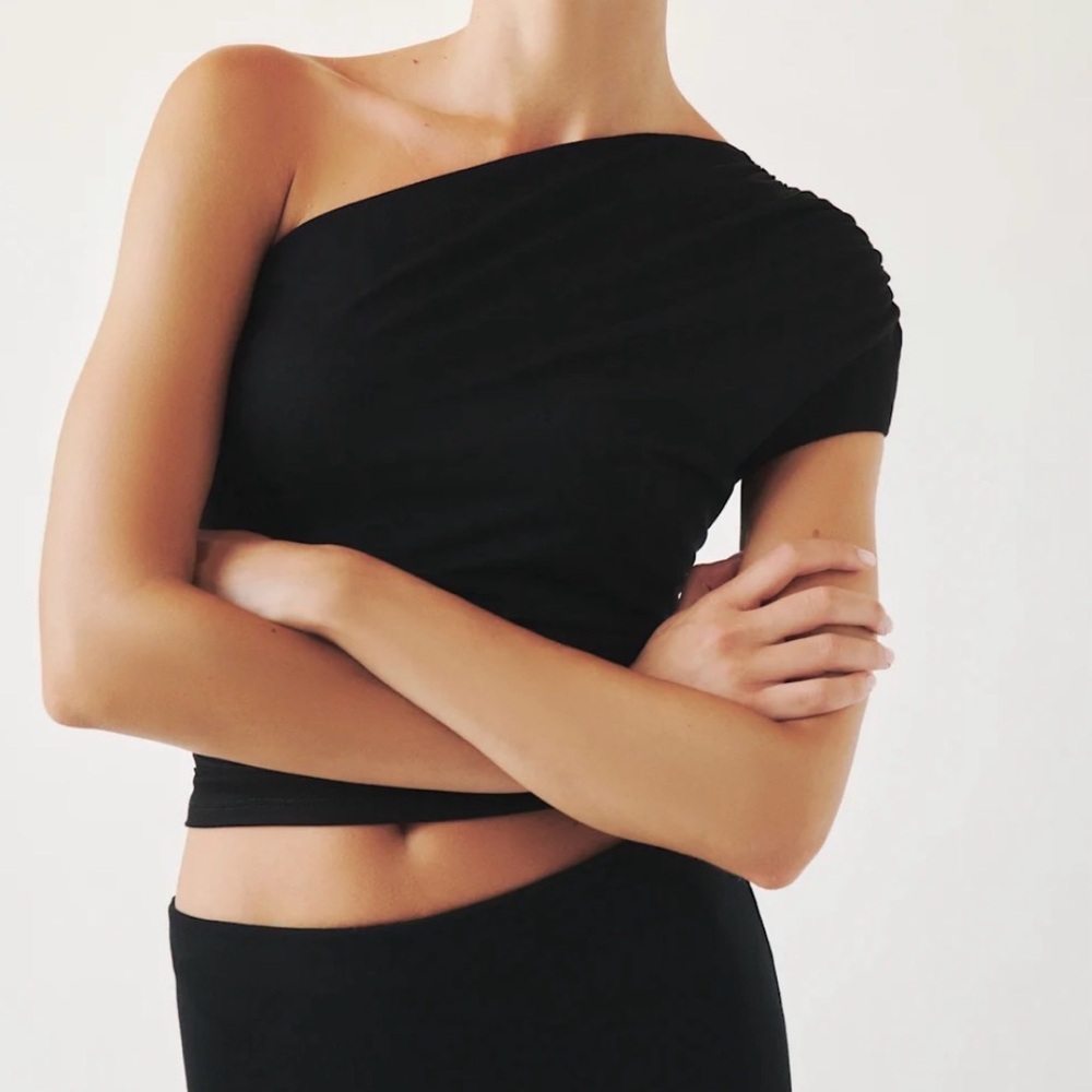 Reformation Francisco knit top